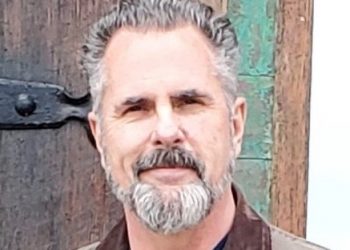 Autism Spa Podcasts Speaks with J David Hall, the Founder of the Foundation for Life Guides for Autistics