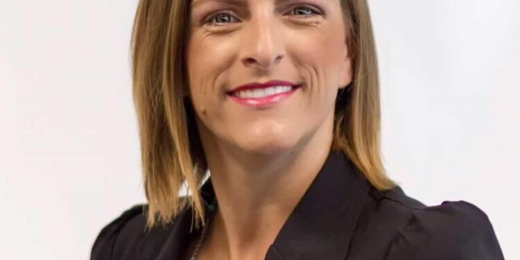 Autism Spa Podcasts speaks with Kasey SuperStar, Founder of SuperStar Consulting.